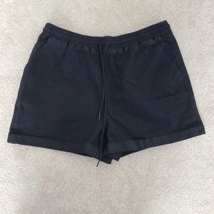 YMI Black Shorts Size Medium